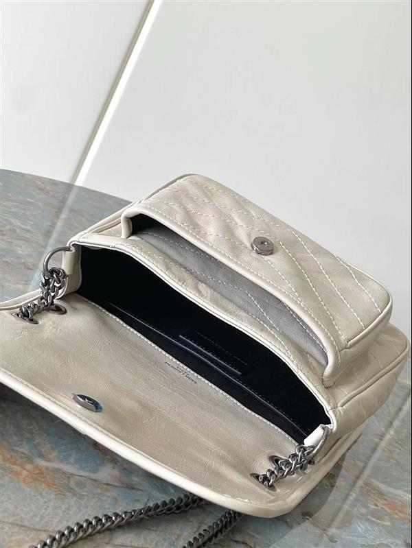 2026127204342725 550